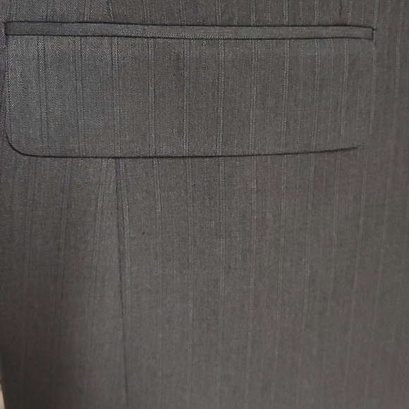 BRAND NEW Men's 2 piece suit - Picture 5 of 7